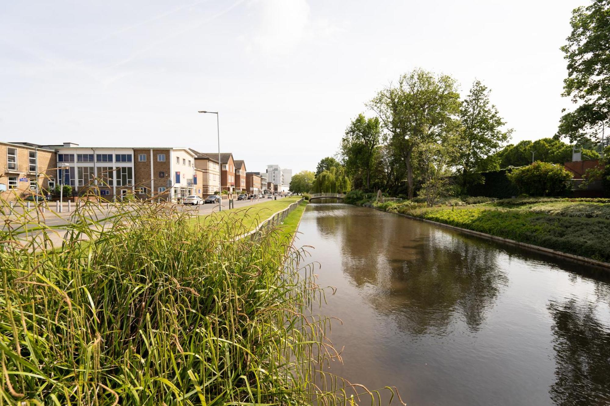 Hemel Apartments - Lilac Luxe Hemel Hempstead Bagian luar foto